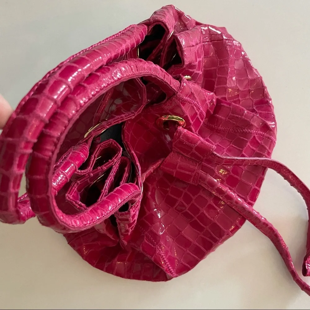 Carlos falchi pink leather drawstring bucket bag - Picture 9 of 14